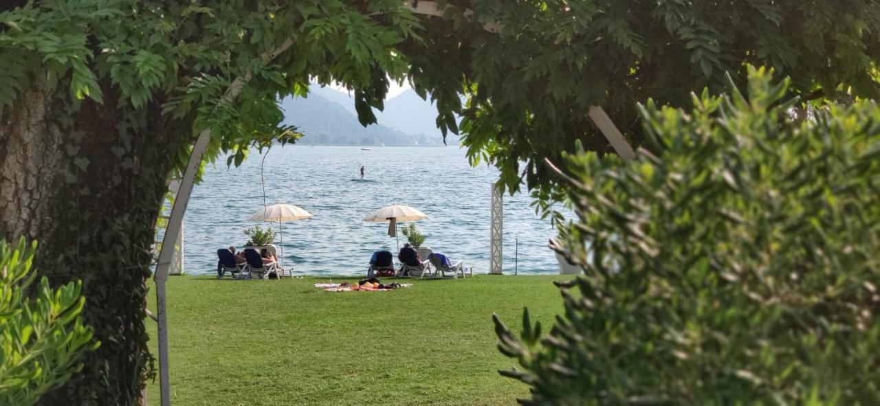 Beach Hotel Eurovil Predore Bagian luar foto